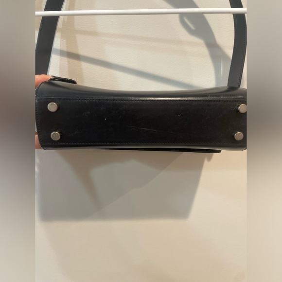 Ferragamo Vintage Y2K Rectangular Black Leather Trim Shoulder Bag - Picture 8 of 14